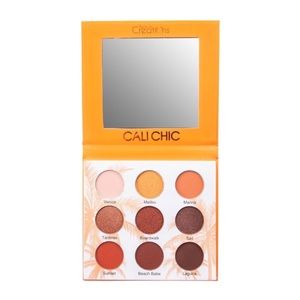 BEAUTY CREATIONS CALI CHIC EYESHADOW PALETTE - BRAND NEW